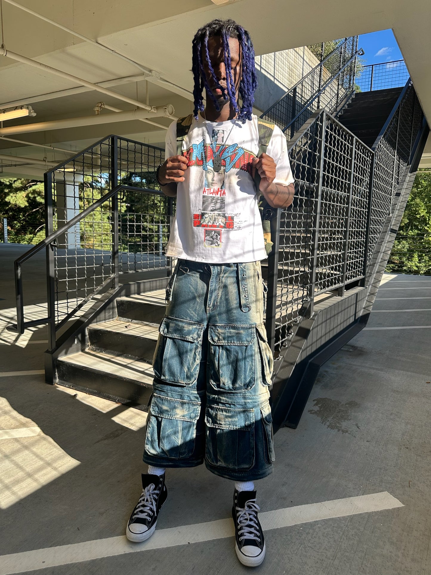 “SOCIAL PANIC” cropped Tee
